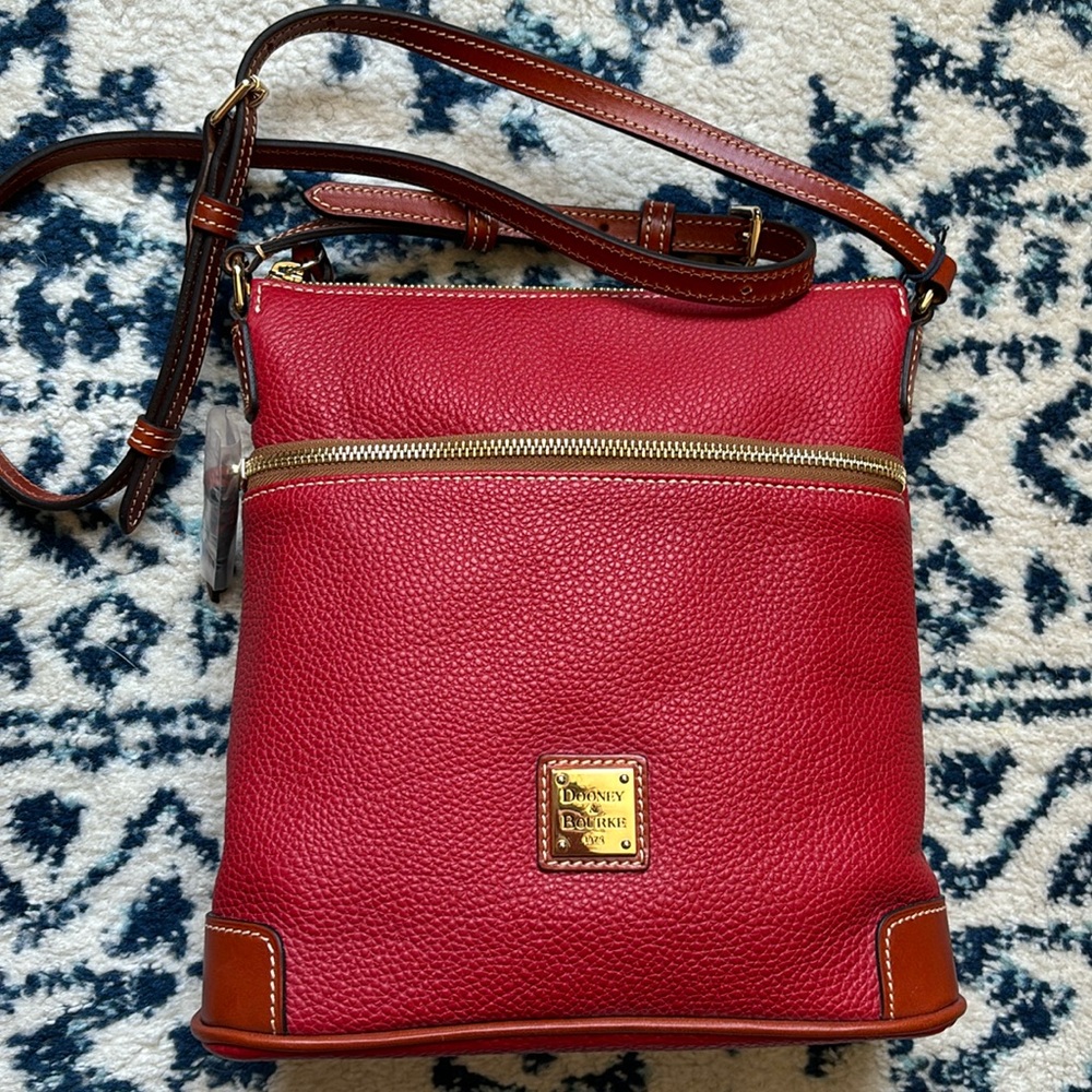 Red Dooney & Bourke crossbody bag